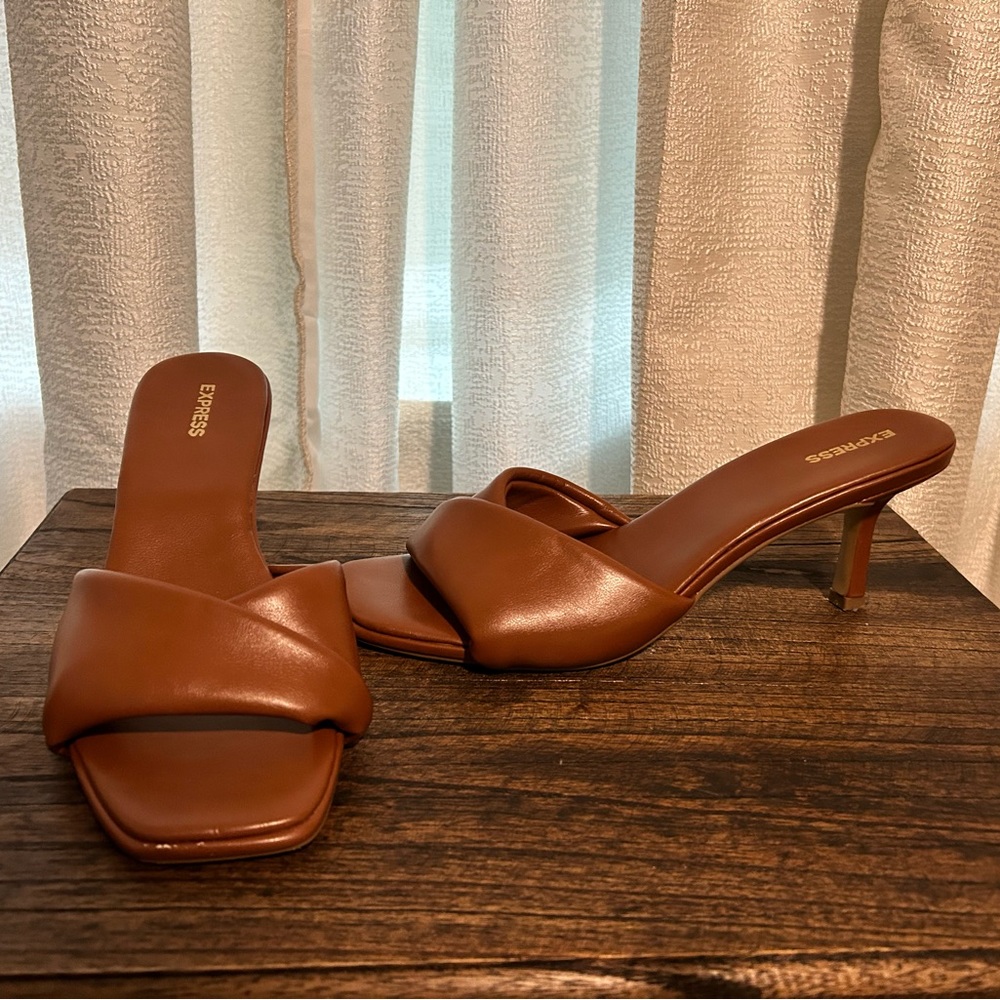 Express brown mule sandals